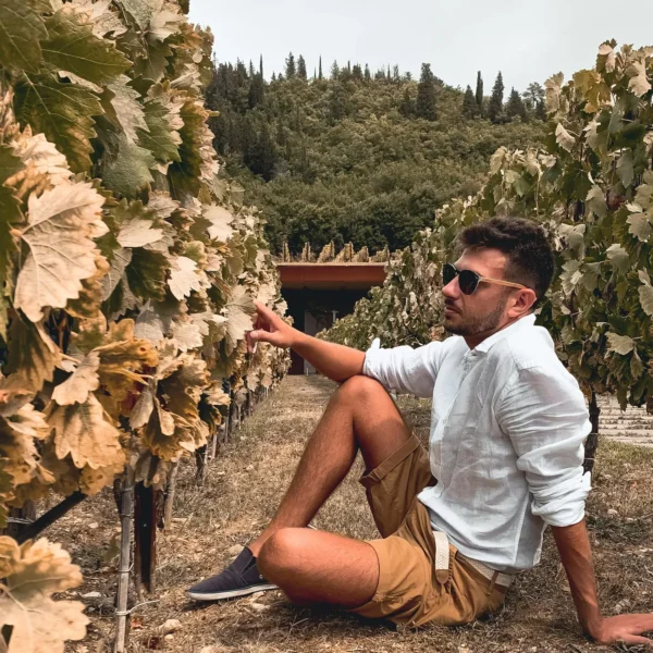 Round Bamboo Wood Sunglasses with Special One-Piece Polarized Dark Grey Lens Stylish & Eco-Friendly Protection for Men and Women