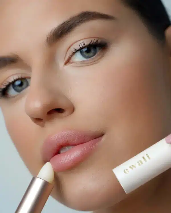 Lip Rescue Balm - Nourishing Formula for Dry and Chapped Lips