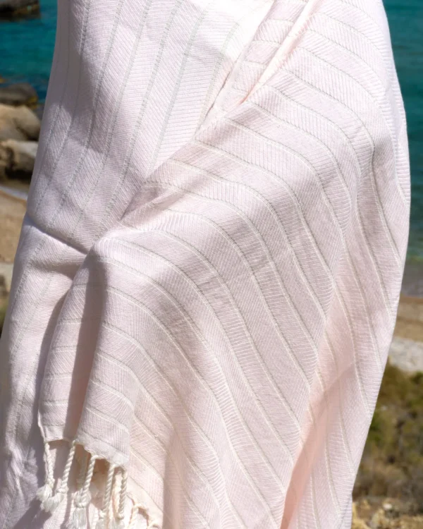 ILVA Turkish Hammam Towel - Bamboo & Cotton, Quick-Dry Spa & Sauna Towel in Elegant Pink